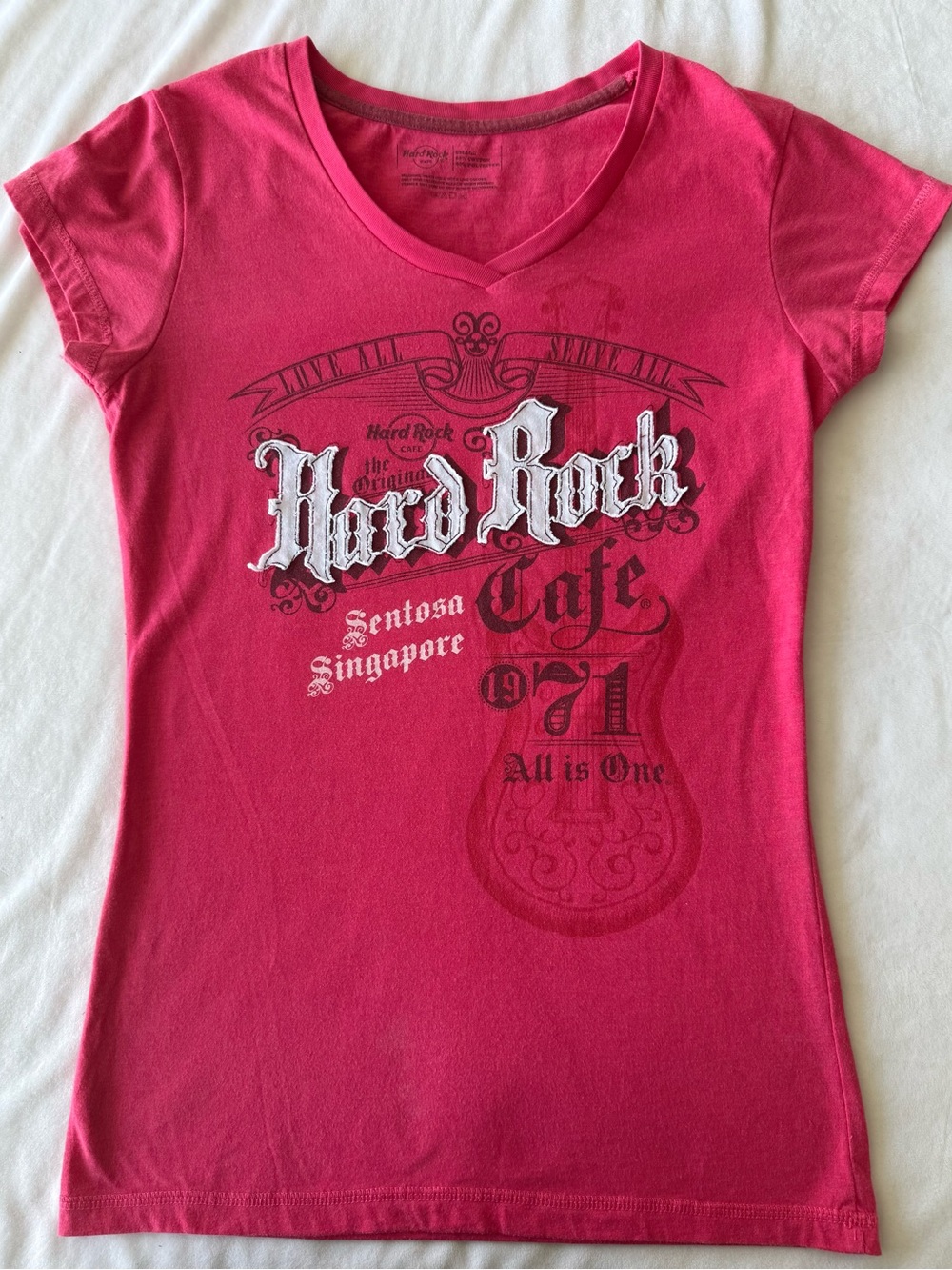 Hard Rock Cafe women ' Pink V-Neck T-Shirt - Sentosa Singapore